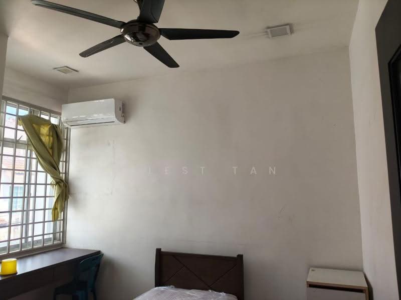 Rumah Teres 2.5-Tingkat untuk Dijual di Taman Bukit Jaya (Ulu Tiram) - Celest Tan - PropertyGuru.com.my