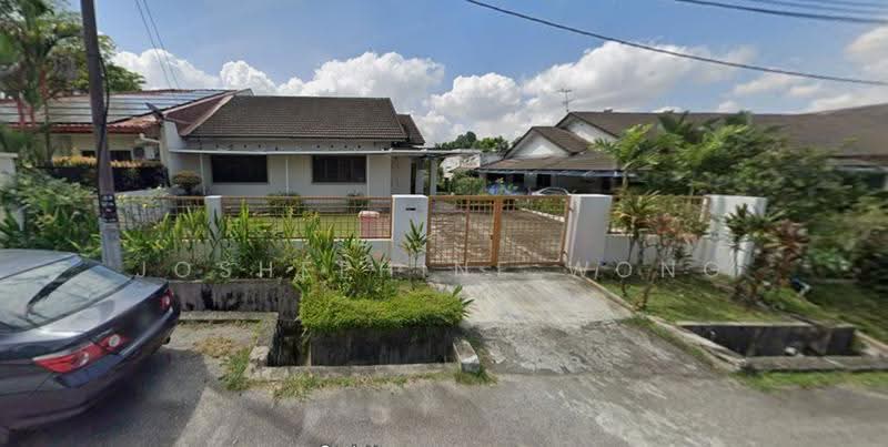 Bungalow House for Sale in Bukit Gasing (Petaling Jaya) - Joshephine Wong - Exterior - PropertyGuru.com.my