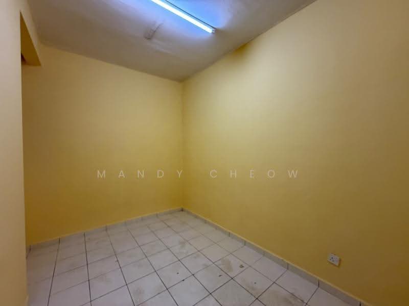 Flat for Sale at Taman Rawang Mutiara - Mandy Cheow - PropertyGuru.com.my