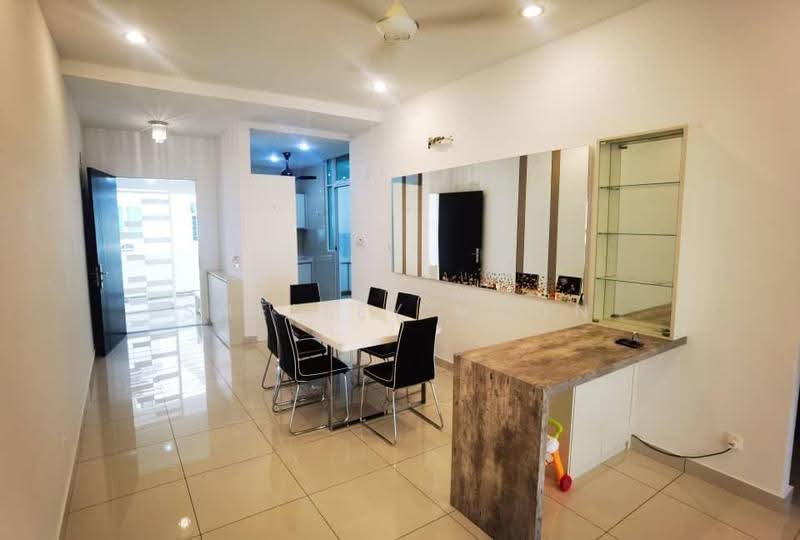 Service Residence for Sale at Setia Tri-angle - Shelley Voon - Dining Room - PropertyGuru.com.my