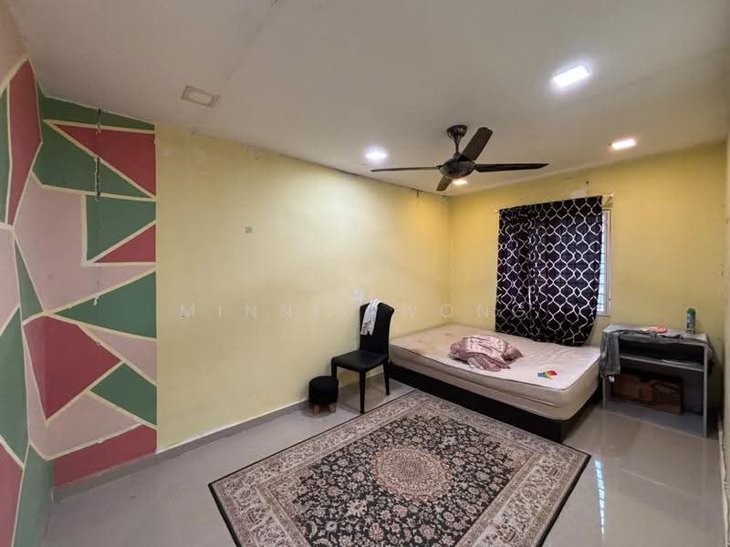 2-storey Terraced House for Sale in Rawang Perdana (Rawang) - Minnie Wong - Bedroom - PropertyGuru.com.my