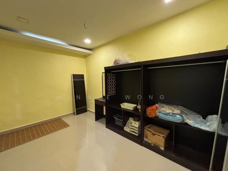 2-storey Terraced House for Sale in Rawang Perdana (Rawang) - Minnie Wong - Bedroom - PropertyGuru.com.my