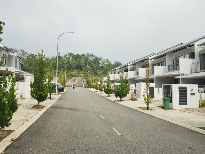 Rumah Bandar untuk Disewa di Kajang (Selangor) - DILLA YUSOFF - Exterior - PropertyGuru.com.my
