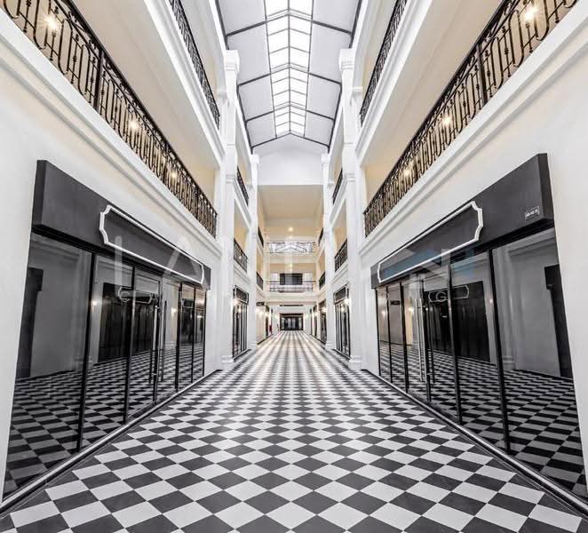 Shop / Office for Rent in Taman Ekoflora (Johor Bahru) - Catherine Ong - Corridor - PropertyGuru.com.my