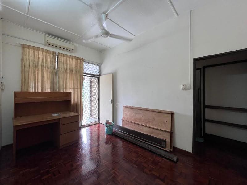 Rumah Teres 2-Tingkat untuk Dijual di Klebang (Melaka) - Woon . - Study - PropertyGuru.com.my