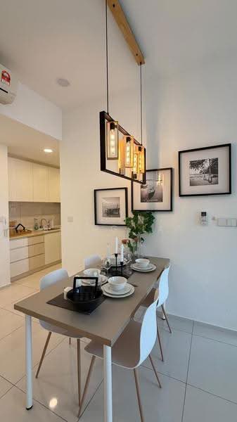Condominium for Rent at The Robertson - Soon Sheng Law - Dining Room - PropertyGuru.com.my