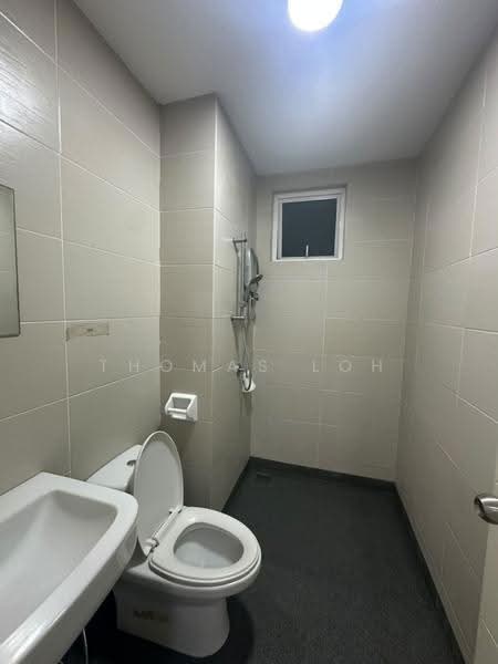 Kondominium untuk Disewa di The Regina - Thomas Loh - Bathroom - PropertyGuru.com.my