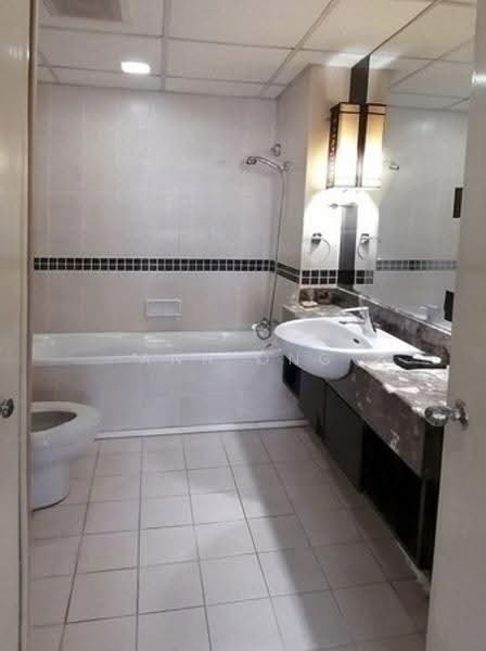 Kediaman Servis untuk Dijual di Seri Bukit Ceylon - Ann Ong - Bathroom - PropertyGuru.com.my