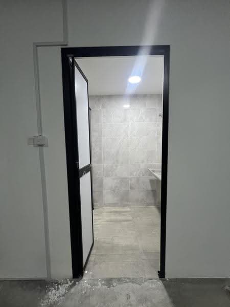 Kedai / Pejabat untuk Disewa di Cyber 9 (Cyberjaya) - Taufiq Azlan - Bathroom - PropertyGuru.com.my