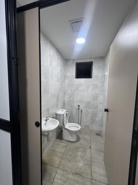 Kedai / Pejabat untuk Disewa di Cyber 9 (Cyberjaya) - Taufiq Azlan - Bathroom - PropertyGuru.com.my