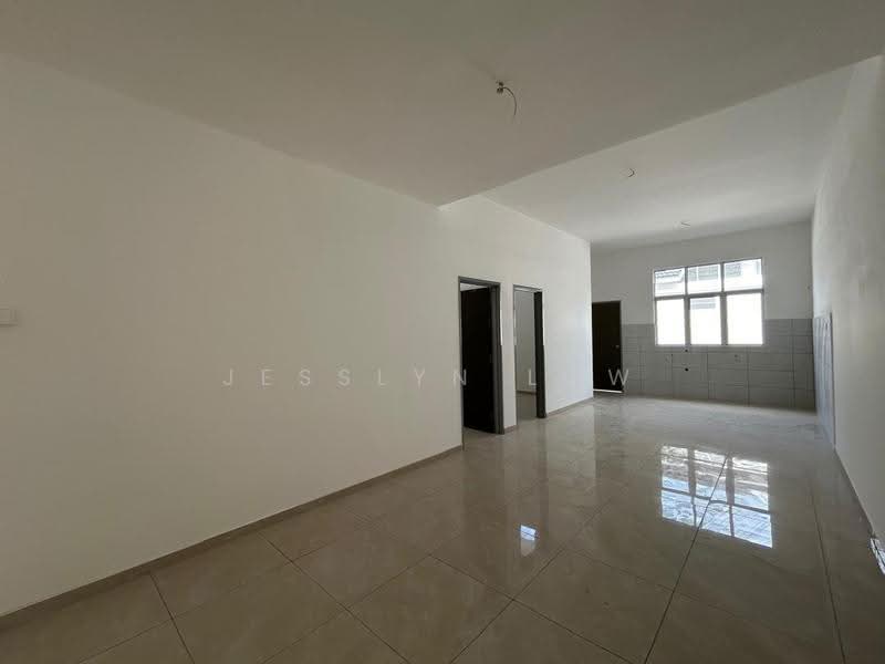 Rumah Teres 1-Tingkat untuk Dijual di Taman Seri Rambai 1 (Bukit Rambai) - Jesslyn Low - Living Room - PropertyGuru.com.my