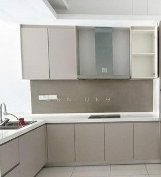 Service Residence for Sale at Suasana Bukit Ceylon / Raja Chulan Residences - Ann Ong - Kitchen - PropertyGuru.com.my