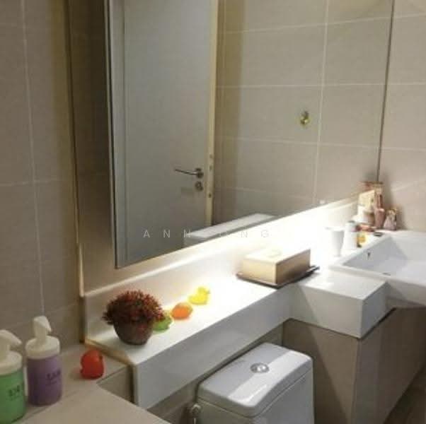 Service Residence for Sale at Suasana Bukit Ceylon / Raja Chulan Residences - Ann Ong - Bathroom - PropertyGuru.com.my