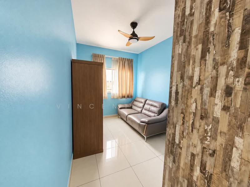 Kondominium untuk Dijual di Rimba Residence - Vincent Chua - Living Room - PropertyGuru.com.my