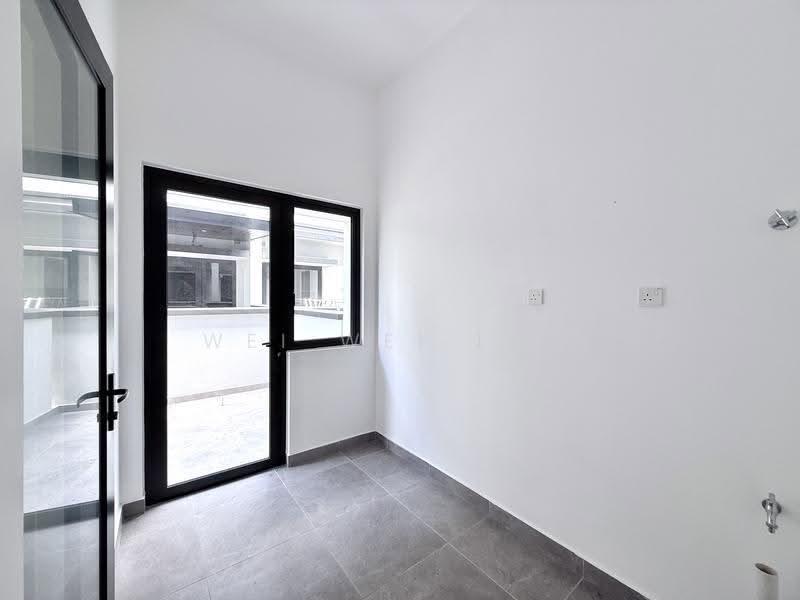 Rumah Berkembar untuk Dijual di Telok Panglima Garang (Selangor) - Wei Wei Low - PropertyGuru.com.my