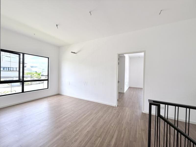 Rumah Berkembar untuk Dijual di Telok Panglima Garang (Selangor) - Wei Wei Low - PropertyGuru.com.my