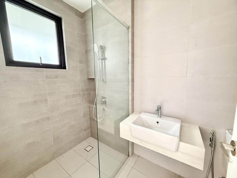 Rumah Berkembar untuk Dijual di Telok Panglima Garang (Selangor) - Wei Wei Low - PropertyGuru.com.my