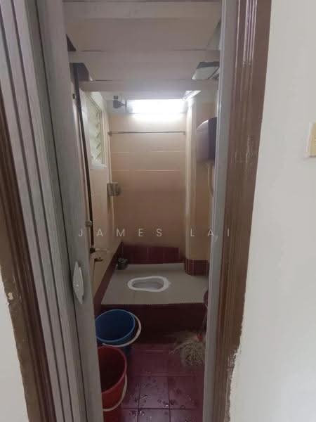 Rumah Flat untuk Disewa di Sri Cempaka - James Lai - Bathroom - PropertyGuru.com.my
