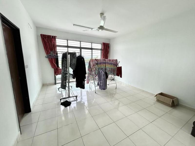 3-storey Terraced House for Sale in Kajang (Selangor) - Eldon Chong - Living Room - PropertyGuru.com.my