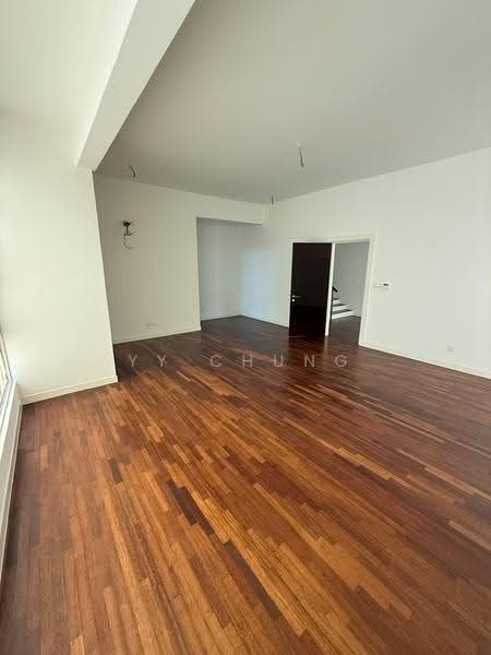 Rumah Berkembar untuk Dijual di Taman Taming Indah 2 (Bandar Sungai Long) - YY Chung - Living Room - PropertyGuru.com.my