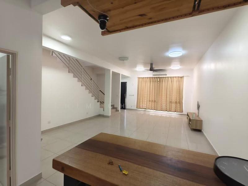 Rumah Teres 2-Tingkat untuk Dijual di Rawang (Selangor) - Thim Chin Kit - Living Room - PropertyGuru.com.my