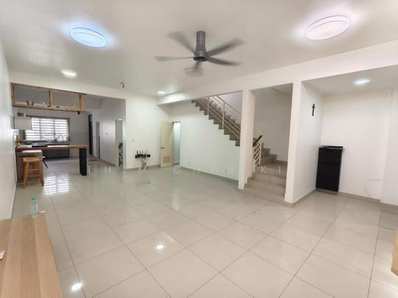 Rumah Teres 2-Tingkat untuk Dijual di Rawang (Selangor) - Thim Chin Kit - Living Room - PropertyGuru.com.my