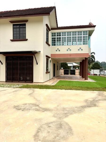 Bungalow House for Sale in Senai (Johor) - Sharon Ong - Exterior - PropertyGuru.com.my