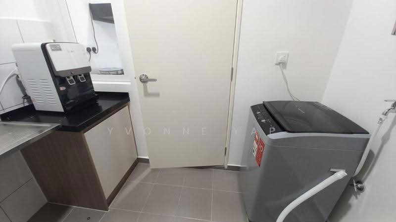 Kediaman Servis untuk Dijual di Tuan 2egacy - Yvonne Yap - Kitchen - PropertyGuru.com.my