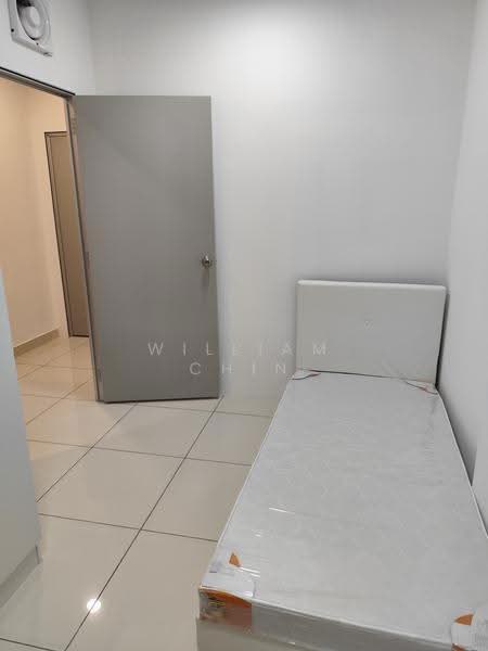 Condominium for Rent at Paraiso Residence @ The Earth - William Chin - Bedroom - PropertyGuru.com.my