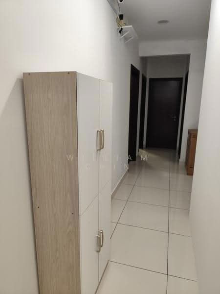 Condominium for Rent at Paraiso Residence @ The Earth - William Chin - Corridor - PropertyGuru.com.my