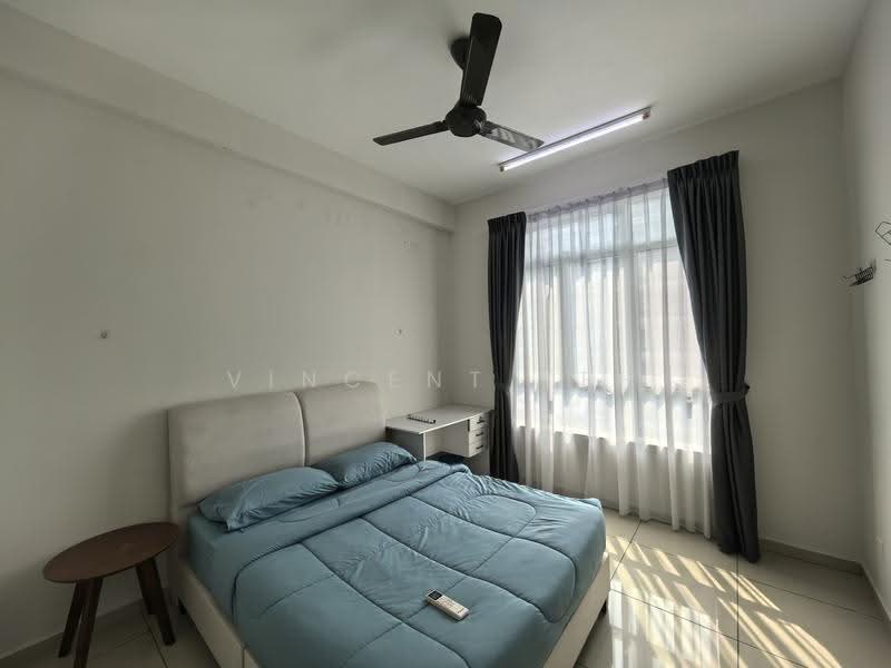Service Residence for Sale at Parkland Residence - Vincent Teh - Bedroom - PropertyGuru.com.my