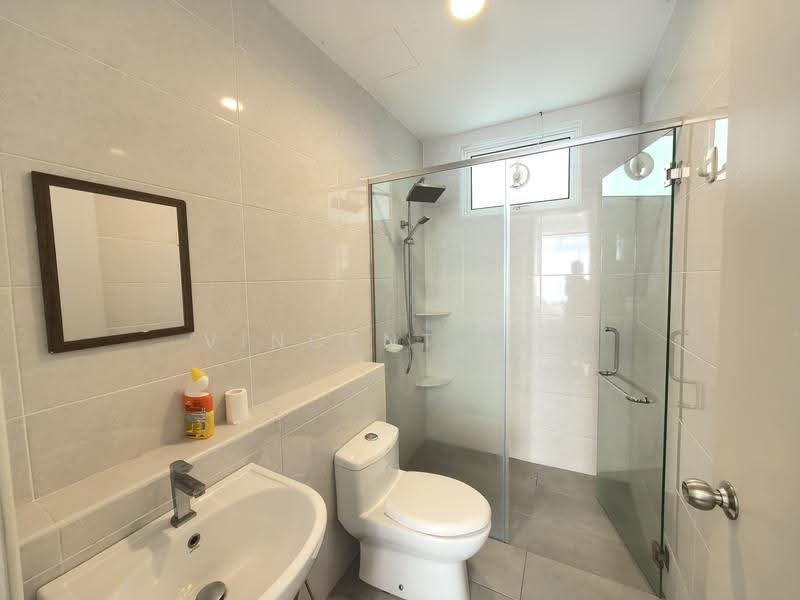 Service Residence for Sale at Parkland Residence - Vincent Teh - Bathroom - PropertyGuru.com.my