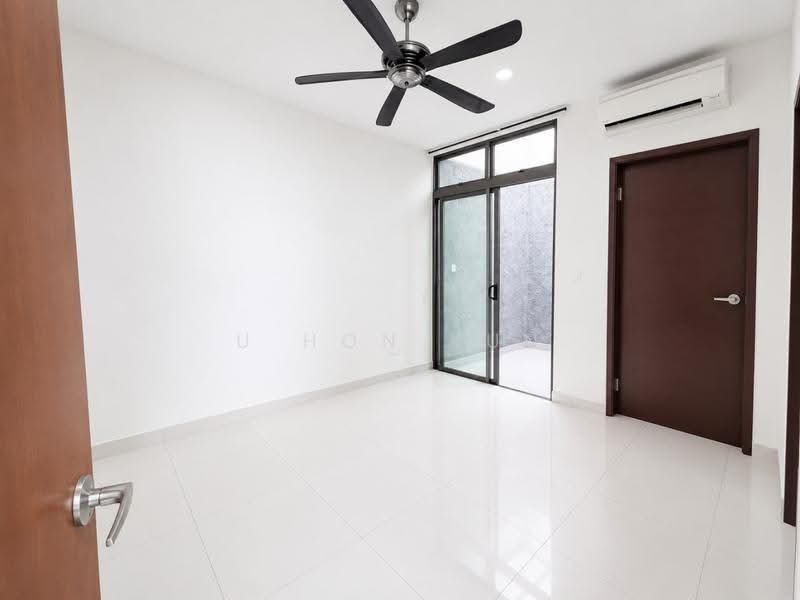 Rumah Kluster untuk Dijual di Taman Sutera Utama (Skudai) - U Hon Kun - Interior - PropertyGuru.com.my