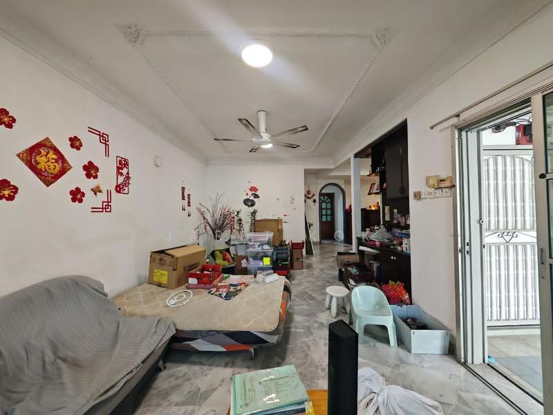 2-storey Terraced House for Sale in Taman Bukit Maluri (Kepong) - jaret kok - Living Room - PropertyGuru.com.my