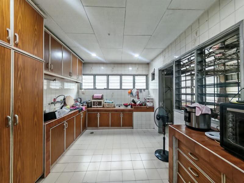 2-storey Terraced House for Sale in Taman Bukit Maluri (Kepong) - jaret kok - Kitchen - PropertyGuru.com.my