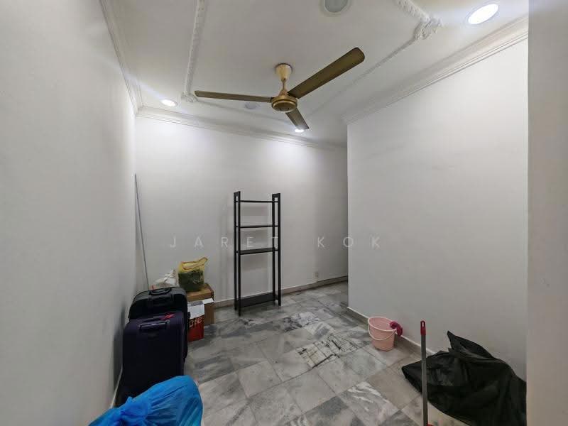 2-storey Terraced House for Sale in Taman Bukit Maluri (Kepong) - jaret kok - Interior - PropertyGuru.com.my