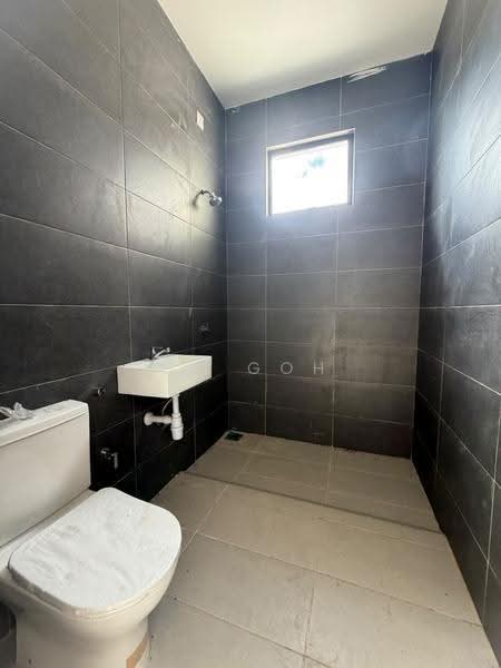 Semi-Detached House for Sale in Alor Setar (Kedah) - CE Goh - Bathroom - PropertyGuru.com.my