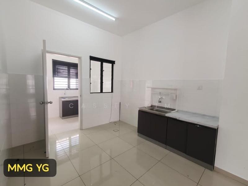 2-storey Terraced House for Rent in Setia Alam (Selangor) - Cassey Lim - Kitchen - PropertyGuru.com.my