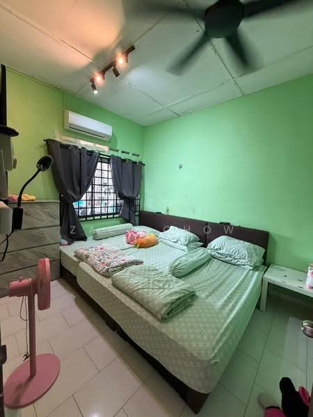 1-storey Terraced House for Sale in Taman Universiti (Skudai) - Zack Chow - Bedroom - PropertyGuru.com.my