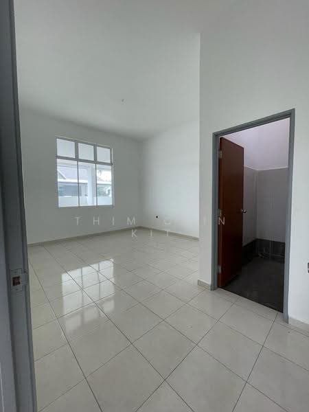 Semi-Detached House for Sale in Kampung Pandan 1 (Kuantan) - Thim Chin Kit - Interior - PropertyGuru.com.my