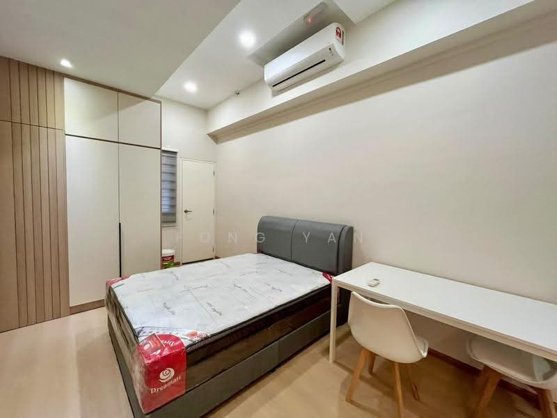 Kediaman Servis untuk Disewa di EDUSENTRAL - Fong Yan - Bedroom - PropertyGuru.com.my