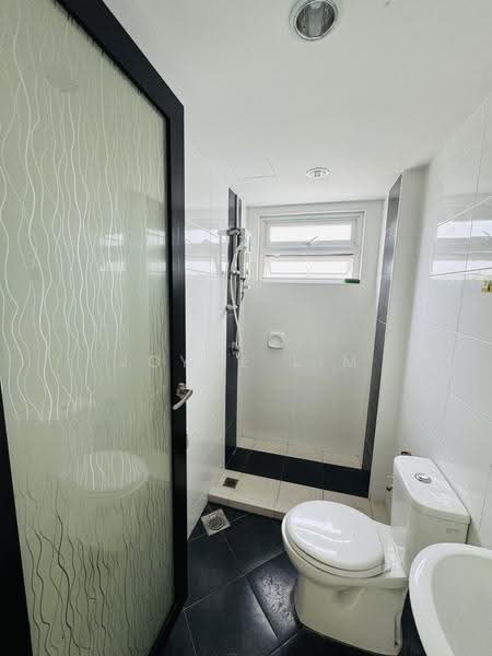 Kondominium untuk Disewa di The Spring - Joyce Lim - Bathroom - PropertyGuru.com.my
