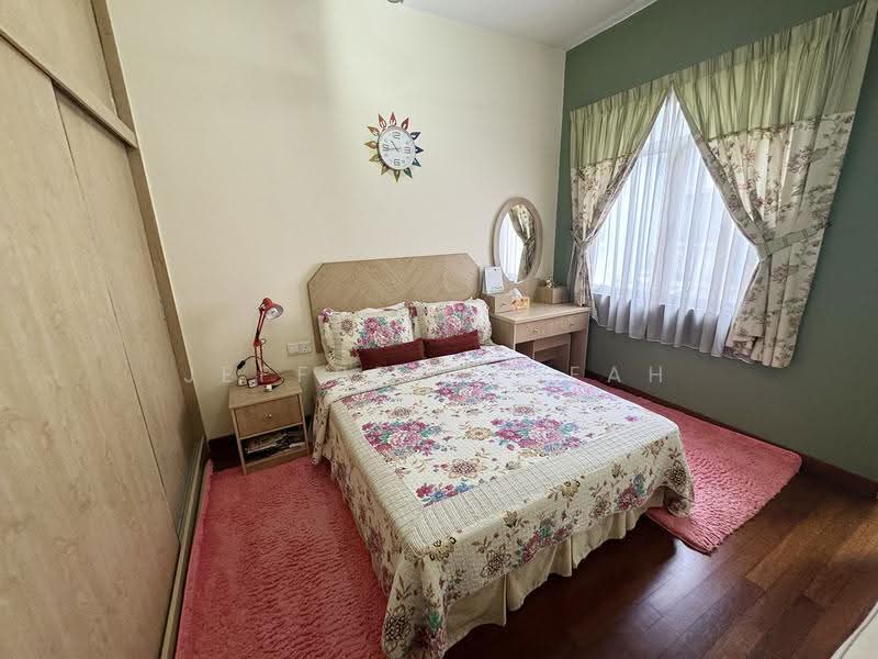Semi-Detached House for Sale in Sri Hartamas (Kuala Lumpur) - Jeffrey Cheah - Bedroom - PropertyGuru.com.my