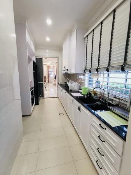 Cluster House for Sale in Taman Ekoflora (Johor Bahru) - Karen Yeo - Kitchen - PropertyGuru.com.my