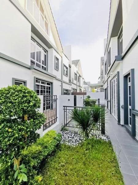 Cluster House for Sale in Taman Ekoflora (Johor Bahru) - Karen Yeo - Exterior - PropertyGuru.com.my