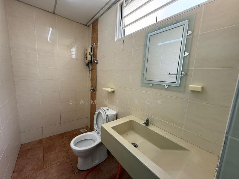 Condominium for Rent at Platinum Lake PV 13 - Sammy Kok - Bathroom - PropertyGuru.com.my