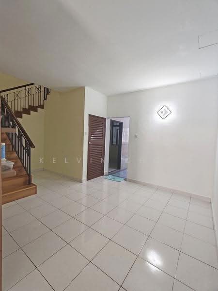 Rumah Teres 2-Tingkat untuk Dijual di Taman Nusa Jaya Mas (Iskandar Puteri (Nusajaya)) - Kelvin Chop - Living Room - PropertyGuru.com.my