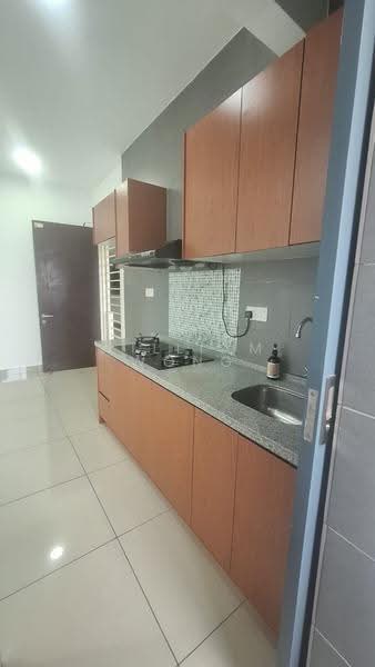 Kondominium untuk Dijual di Ascenda Residence @ Skyarena - William Wong - Kitchen - PropertyGuru.com.my