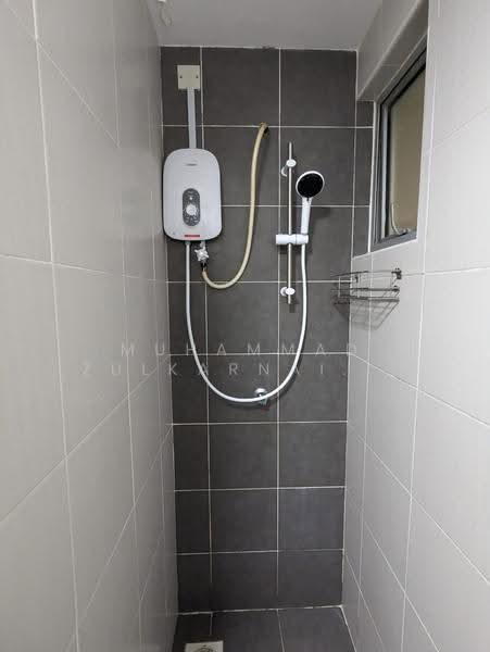 Pangsapuri untuk Disewa di Residensi Pandanmas - Muhammad Zulkarnain Nur Salim - Bathroom - PropertyGuru.com.my