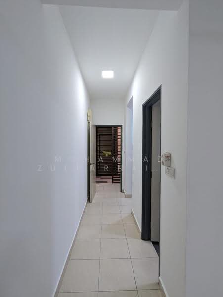 Pangsapuri untuk Disewa di Residensi Pandanmas - Muhammad Zulkarnain Nur Salim - Corridor - PropertyGuru.com.my